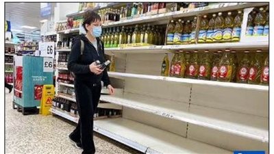 لمواجهة النقص الحاد.. بريطانيا تقنن بيع زيت الطعام في 
