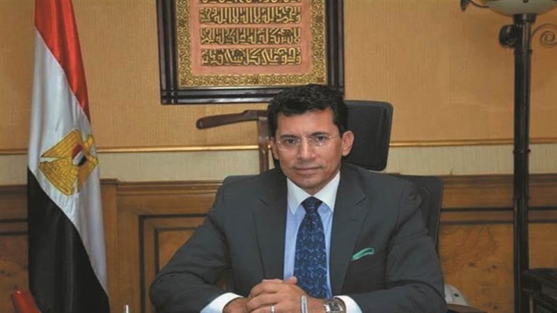 وزير الشباب والرياضة