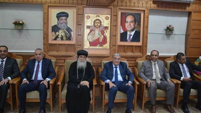 محافظ المنيا: مصر ستظل دائماً نسيجاً مترابطاً بأواصر المحبة والسلام 