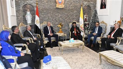رئيس جامعة القناة يهنئ كنائس الإسماعيلية بمناسبة عيد القيامة المجيد 