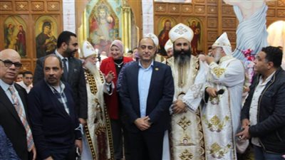  النائب محمد جبريل يزور كنائس الدائرة الرابعة لتقديم التهنئة