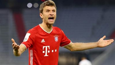 مولر يحقق رقما قياسيا بعد فوز بايرن على بروسيا بثلاثة أهداف لهدف