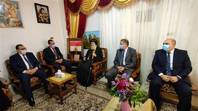 محافظ شمال سيناء يهنئ الإخوة الأقباط بعيد القيامة المجيد