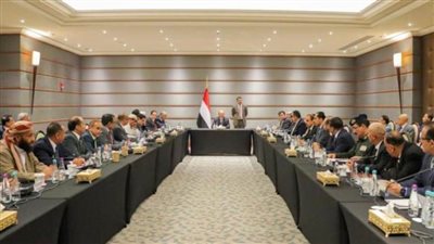 مجلس القيادة الرئاسي اليمني يحمل الحوثيين مسؤولية تفاقم المعاناة الإنسانية