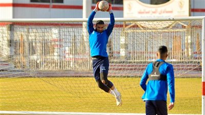 تدريبات قوية لحراس الزمالك استعدادا لمواجهة المصري