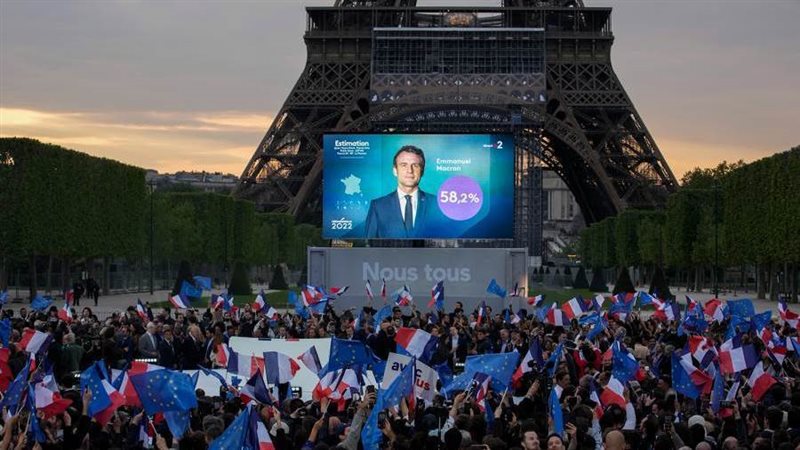 انصار ماكرون