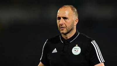 المدير الفني للمنتخب الجزائري يعلن استمراره على رأس منتخب 