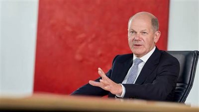 المستشار الألماني يهنئ الرئيس الفرنسي بمناسبة إعادة انتخابه رئيسا للبلاد