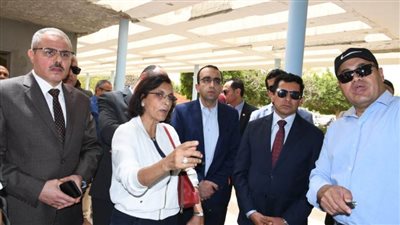 وزير الشباب والرياضة يتفقد معسكر شباب القرش بالإسماعيلية