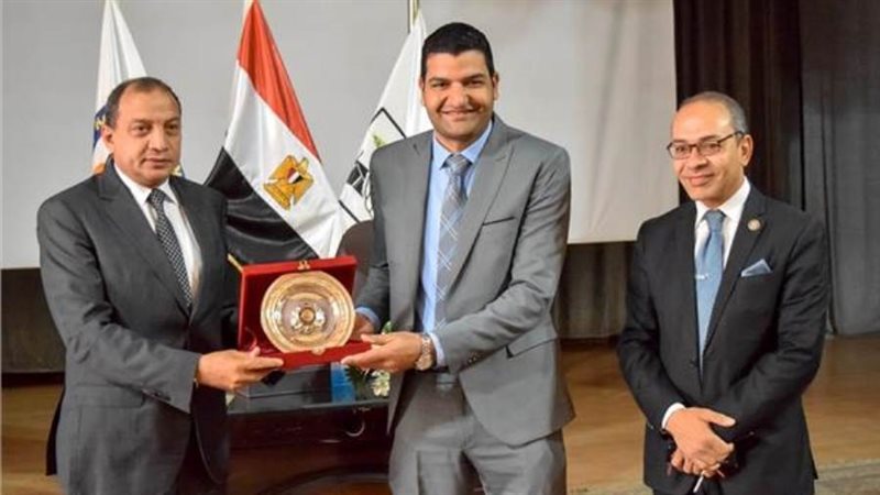 تكريم الدكتور وليد