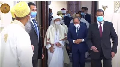 الرئيس السيسي يتفقد أعمال التطوير والتجديد الشامل لمسجد سيدنا الحسين