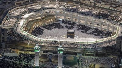 منظومة عمل متكاملة لاستقبال المعتمرين والمصلين ليلة 27 من رمضان بالمسجد الحرام
