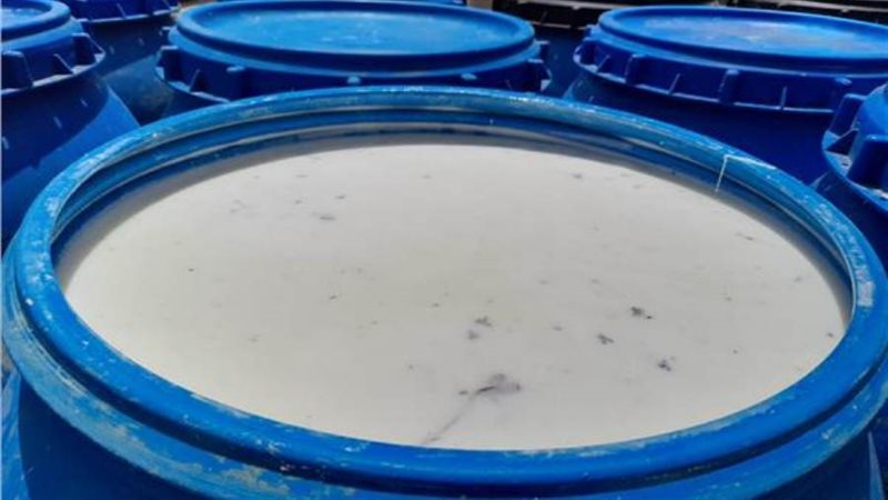 لبن به شوائب