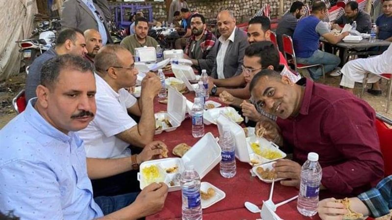 مائدة الإفطار الجماعي