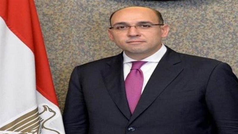 السفير أحمد حافظ