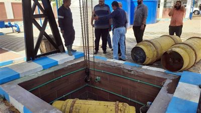 تطبيق أول تجربة لمنظومة حقن الكلور السائل بمحطات مياه الشرب بسوهاج