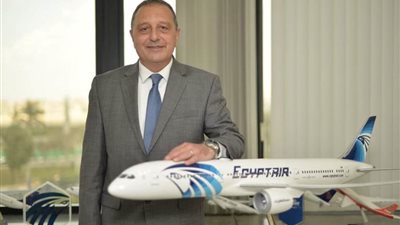 بعد توقف أكثر من عامين..  إقلاع أولى رحلات مصر  للطيران إلى مومباى بالهند