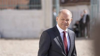 غضب ألماني بعد تشبيه السفير الأوكراني لدى برلين شولتس بـ