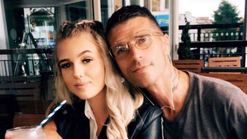 لي بومان وكورينا