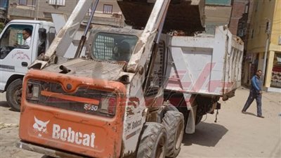 حملات مكثفة لرفع تجمعات القمامة من كفر الشيخ