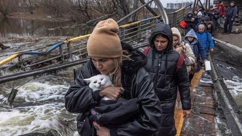 المحاصرين في ماريوبول