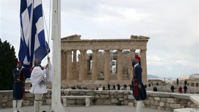 وسائل إعلام: واشنطن تضغط على أثينا لتزوّد كييف بصواريخ 