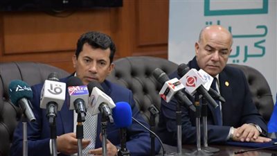 أشرف صبحي يشهد توقيع بروتوكول تعاون بين الوزارة ومؤسسة 