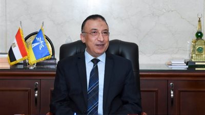 محافظ الإسكندرية يوجه باستمرار تكثيف الحملات لتطبيق الإجراءات الاحترازية