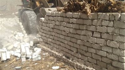 إزالة 7 حالات تعدٍ على الأراضي الزراعية وأملاك الدولة بالبحيرة