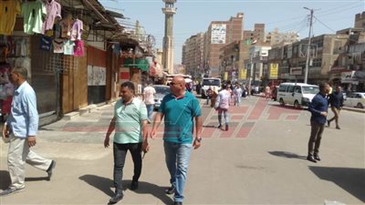 إزالة الإشغالات بمختلف أنواعها من شوارع كفر الشيخ