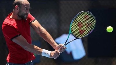 محمد صفوت يتأهل لثمن نهائي بطولة براغ للتنس