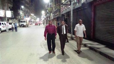 حملة مسائية بحي شرق سوهاج لمتابعة الالتزام بتطبيق المواعيد الصيفية لغلق المحال التجارية