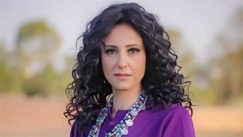 الفنانة حنان مطاوع