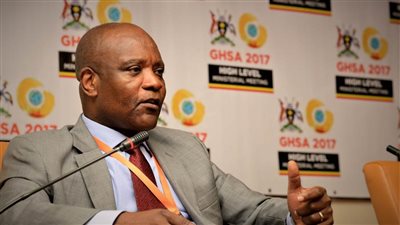 خبراء أفارقة يشددون على ضرورة سرعة نشر لقاحات كورونا لتحقيق أقصى 