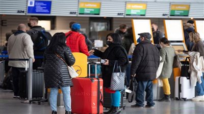 سلطات الاتحاد الأوروبي تخفف من قيود 