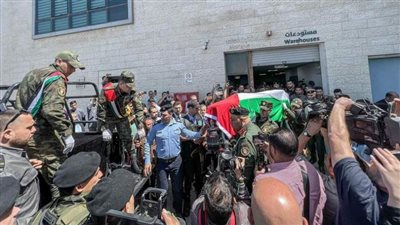 الاحتلال يعرقل موكب تشييع جثمان 