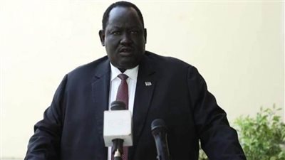 مستشار رئيس جنوب السودان يصل الخرطوم حاملا رسالة خطية من سلفاكير للبرهان