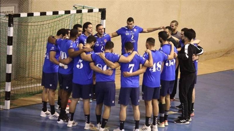 يد رجال الأهلي