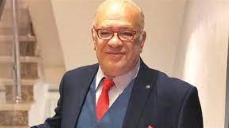 الفنان صلاح عبد الله