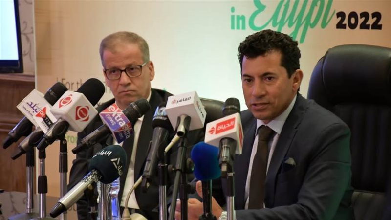 د. أشرف صبحى