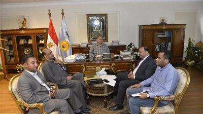 محافظ أسيوط يواصل لقاءاته الدورية بالنواب لمناقشة الملفات المهمة