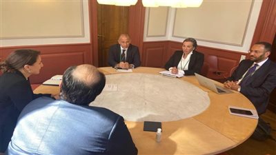 وزيرة البيئة تبحث مع نظيرتها الإماراتية سبل التعاون في عدد من المجالات المختلفة