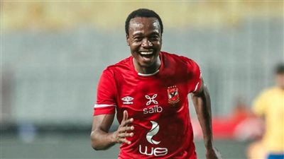 بيرسي تاو يقود هجوم الأهلي أمام وفاق سطيف الجزائري 