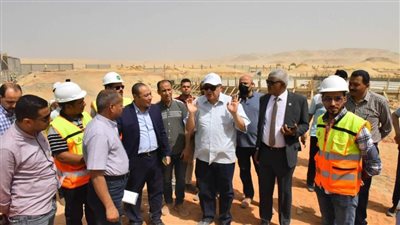 محافظ أسيوط يتفقد أعمال إنشاء محطة معالجة صرف صحي بني غالب بتكلفة 1,3 مليار جنيه