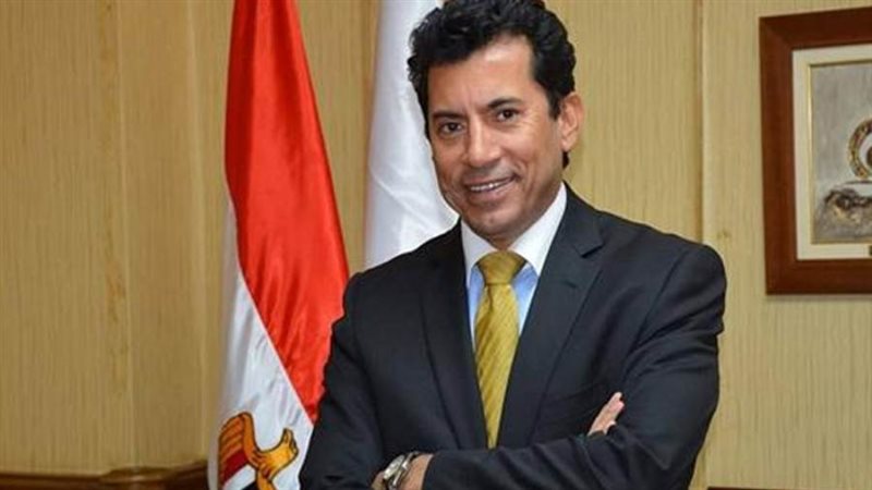 وزير الشباب والرياضة