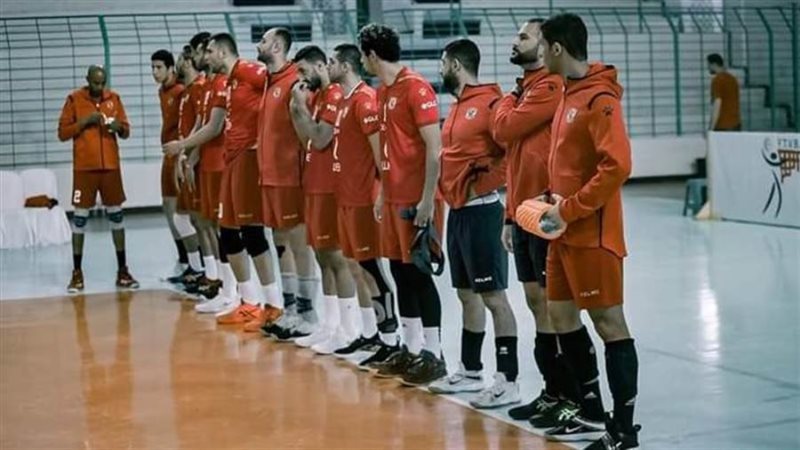 طائرة رجال الاهلي