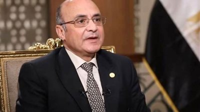 وزير العدل يفتتح مكتب شهر عقاري بنادي الصفوة بالعاشر من رمضان 