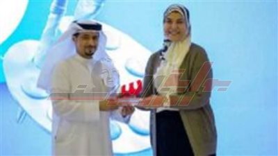 كتاب «التنين والنملة» يحصل على جائزة مهرجان الشارقة القرائي