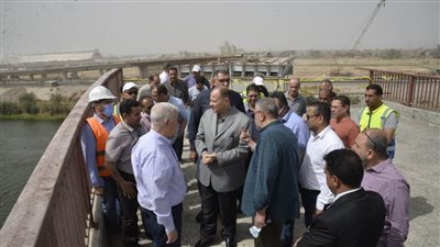 محافظ أسيوط ورئيس مجلس إدارة المقاولون العرب يتفقدان أعمال تنفيذ مشروع كوبري المدخل الشمالي العلوي بمنقباد