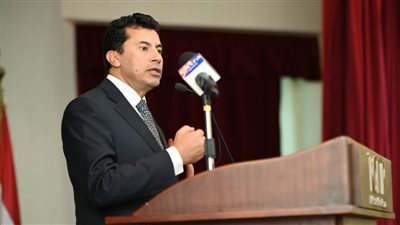 وزير الرياضة يدعم ٢٧ اتحادًا أولمبيًّا بـ٤٠ مليون جنيه